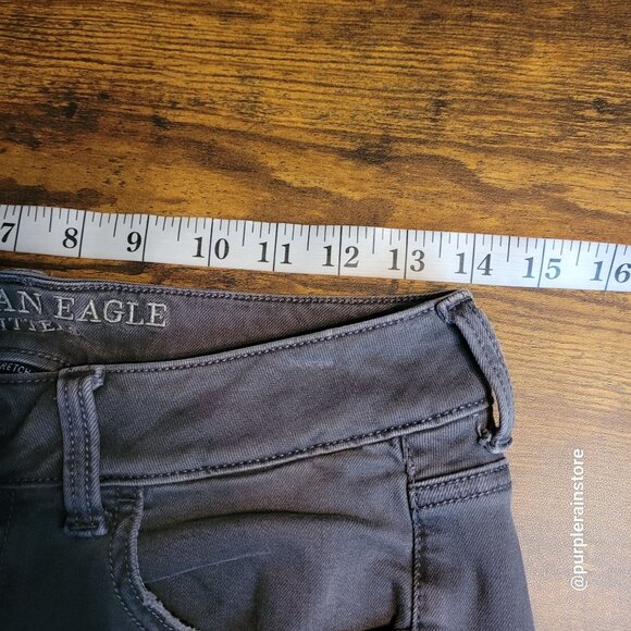 American Eagle Jeans 2 S Tomgirl Mid Rise Super Stretch x Gray Ripped Denim - Picture 6 of 11